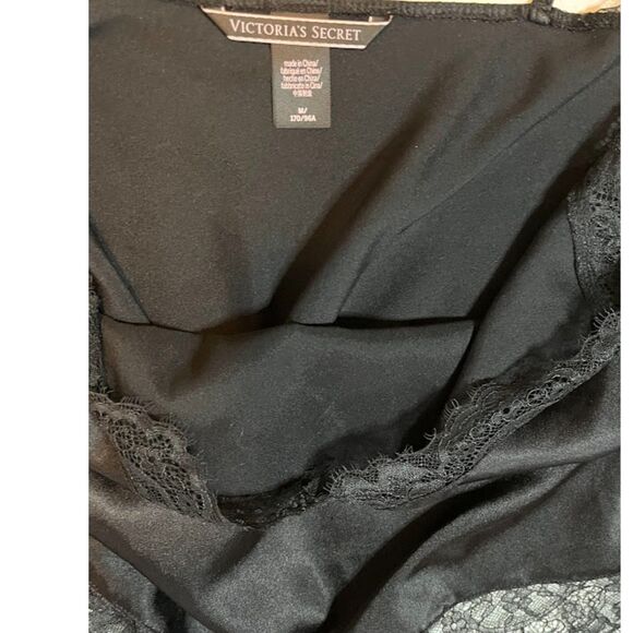 Victoria’s Secret Camisole M Black Lace Trim Crop Top Sexy Flirty Lingerie Cami - Picture 3 of 3